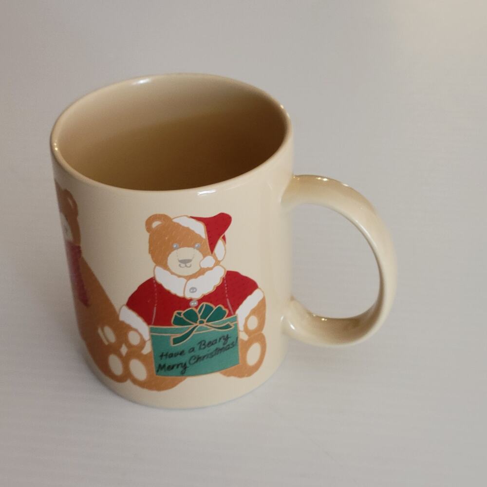 Vintage 1985 Hallmark Teddy Bear Coffee Mug Cup Have a Beary Merry Christmas